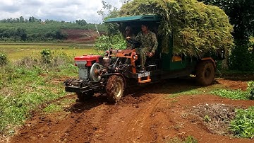 Xe công nông cầu đẩy của gara đông xuân chở lúa lên dốc rất khỏe....