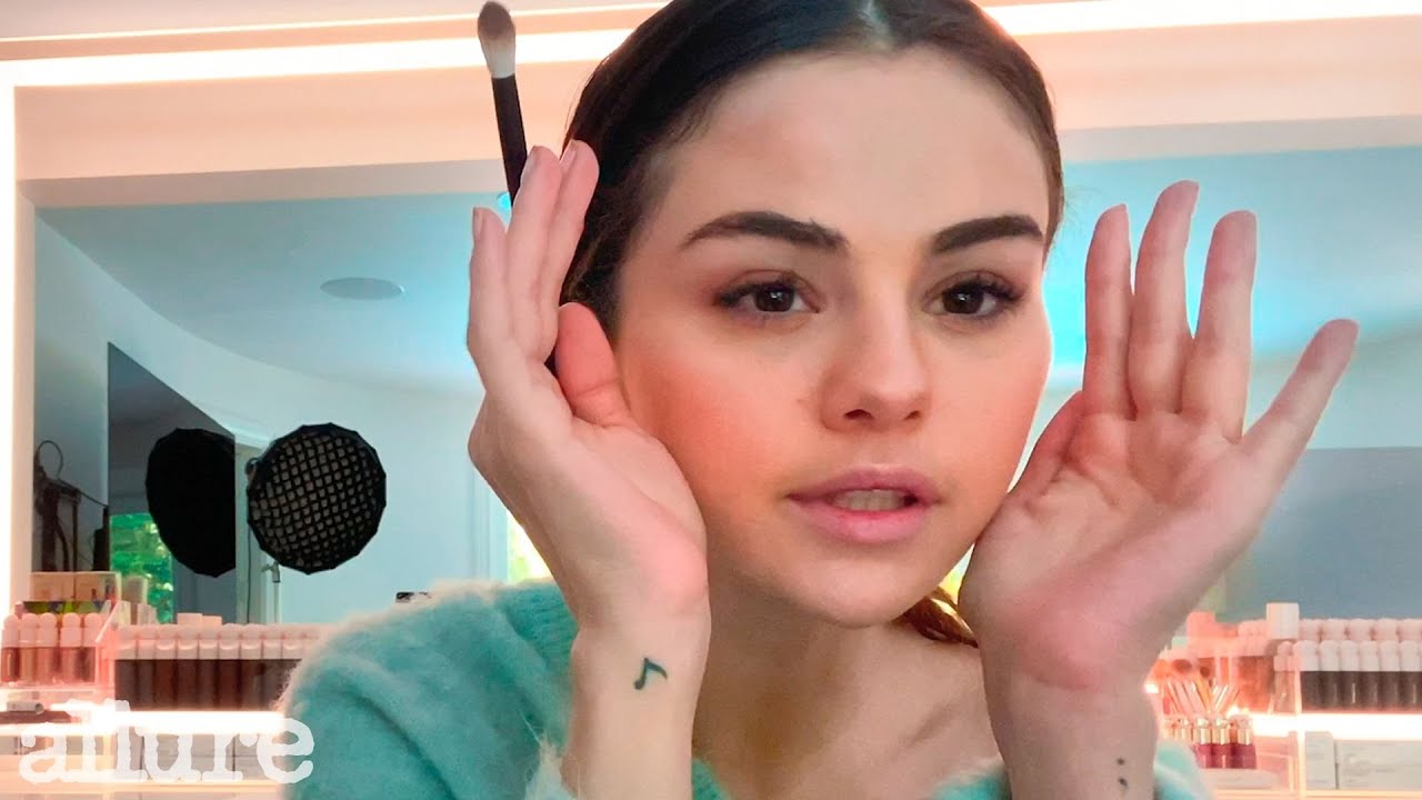 Selena Gomez S Glowing Makeup Routine