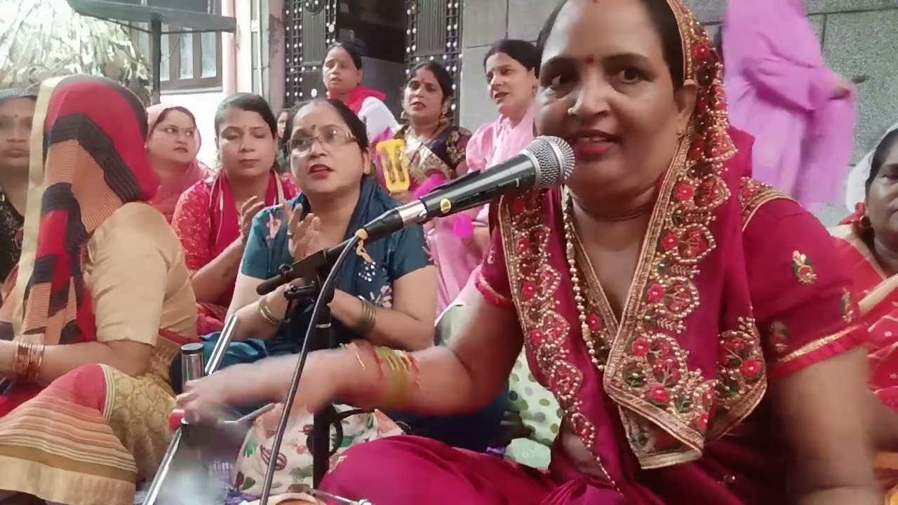 ज्योति पावन है मां मेरे घर में जली आ जाओ शेरावाली मां जाओ मेरी गली❤️❤️🙏🙏 9210840651