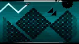 Geometry Dash - DorabaeBasic10 by Dorabae (Custom Level)