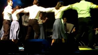 Greek dance Ikariotikos - Manchester (in Turkish Festival) Resimi