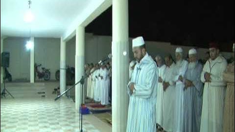 صلاة العشاء بمسجد ابن حزم رمضان1438// القارئ محمود