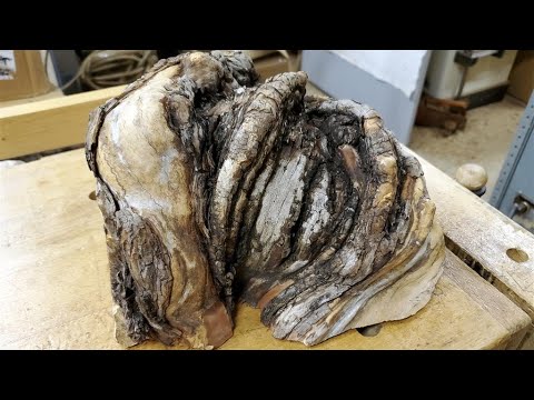 Aromatic Cedar.  It Doesn&rsquo;t Just Smell Good! - Wood Turning