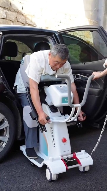 Electric Transfer Machine, Mobility Aid for Paralyzed Elderly at Home ...