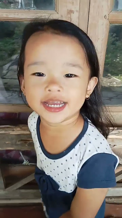 rambut zivana dari umur seminggu sampe 3 tahun gak pernah dipotong 😅