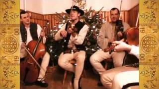 Kolędy "po góralsku" / Polish Christmas Carols by "Giewonty" in Villa "Orla", Zakopane, Tatras chords