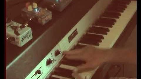 JAM pedals with Rhodes Mark I (Radiohead)