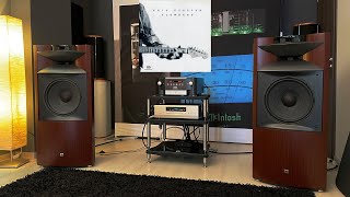 Eric Clapton on JBL K2 Loudspeakers! 4Kᵁᴴᴰ