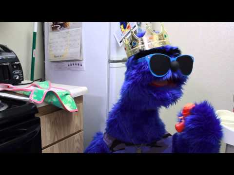 Puppet Show - Zeek Show - Karl and the Baby