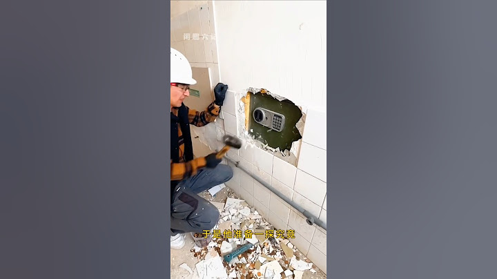 Many gold coins found hidden in the wall of an old house #shorts
