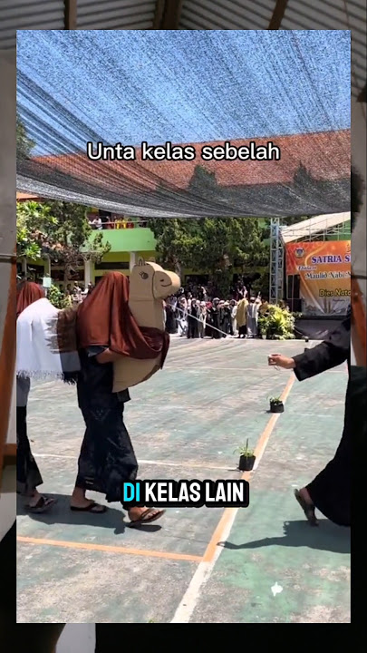 Momen lucu ketika lihat teman cosplay jadi unta bikin ngakak ‼️‼️#lucu #bikinngakak #kocak #shorts