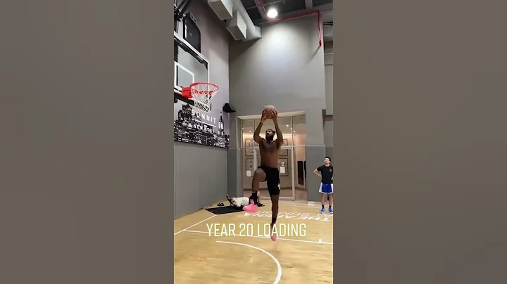 LEBRON IS 37 🤯 - 天天要闻