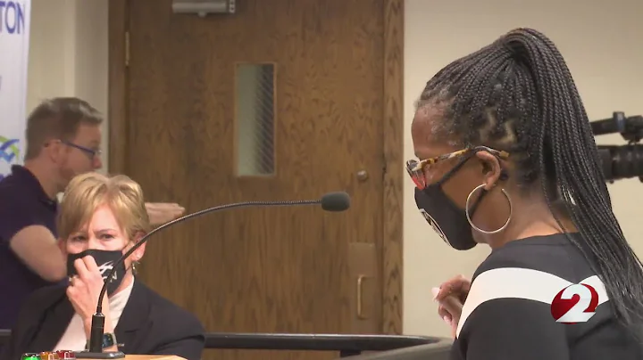 Community confronts city leaders over Owensby case