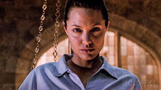 Lara Croft vs. equipo SWAT | Lara Croft: Tomb Raider | Clip en Español