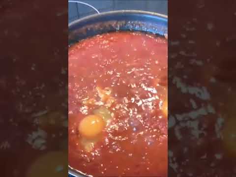 Ντομάτες με αυγά