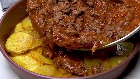 Versez simplement la viande hachée sur les pommes de terre‼ Délicieux et facile