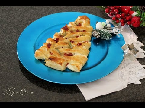 albero-di-sfoglia-ricotta-e-salame,-#ricetta-antipasto-di-#natale