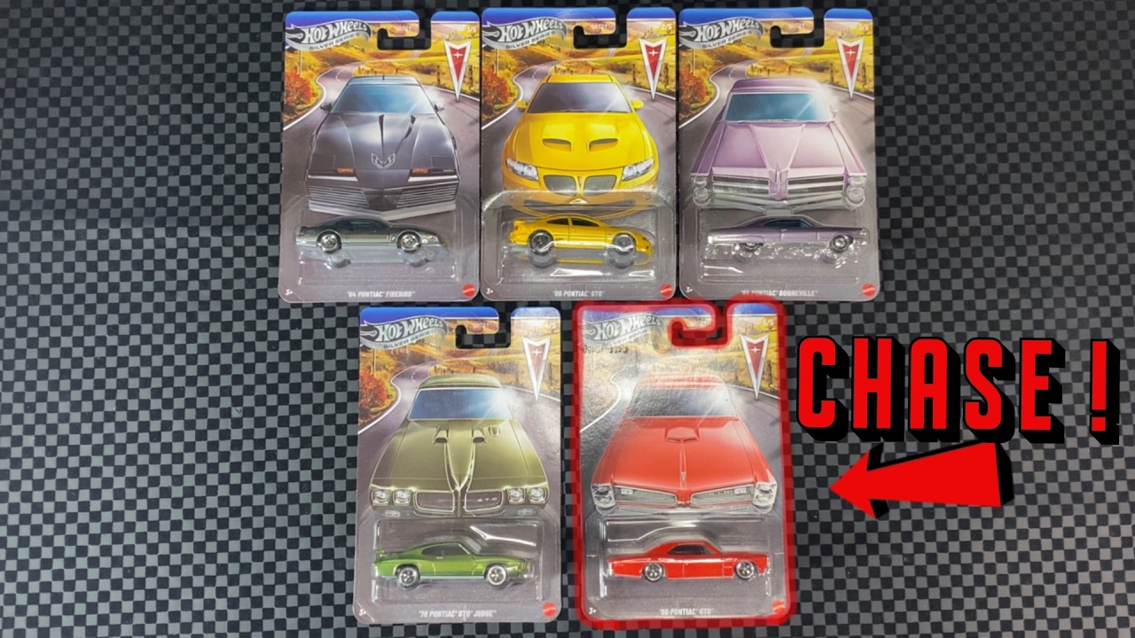 Коллекционная модель Hot Wheels Pontiac Silver Series, посвященная 100-летию компании – в комплек...