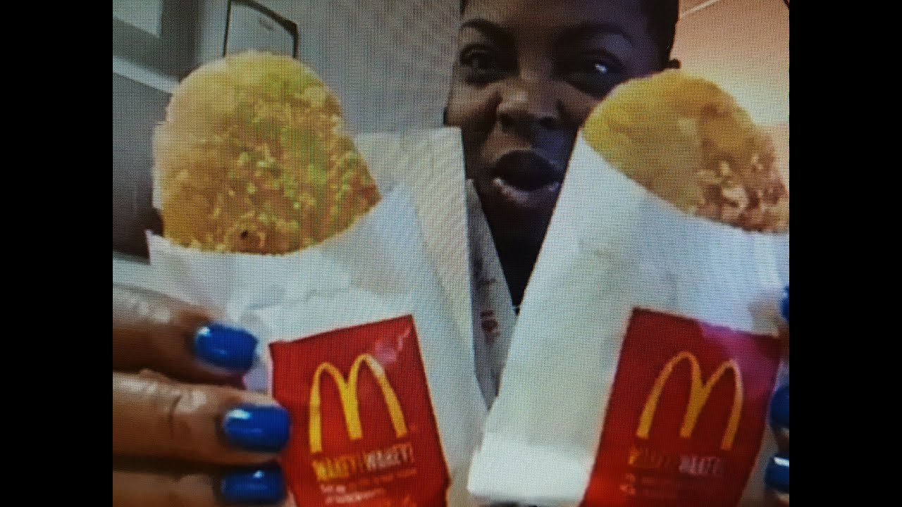 ASMR/MCDONALD'S BREAKFAST: SAUSAGE BURRITO & HASH BROWNS & MOCHA FRAPPE!!