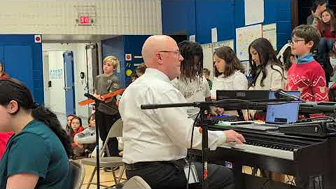 Linus & Lucy 12-16-25