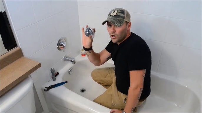 The 5 steps we use to clear a clogged bathtub drain 🛀 #1TomPlumber #c
