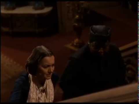 Mammy and Melanie stair scene in Gone With The Wind