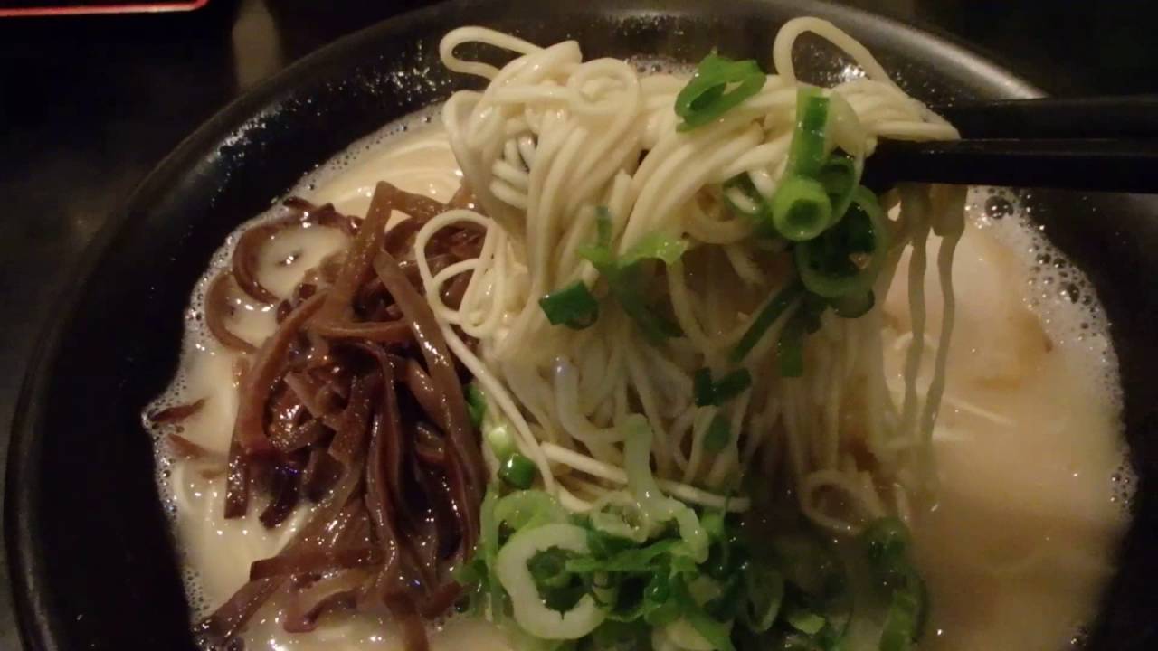 らーめん雷蔵でとんこつラーメン 福岡市 Youtube