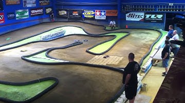 2WD Buggy A Main, New Track Build