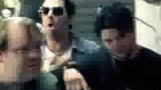 Download Lagu Wolfmother - Joker And The Thief (Official Music Video)