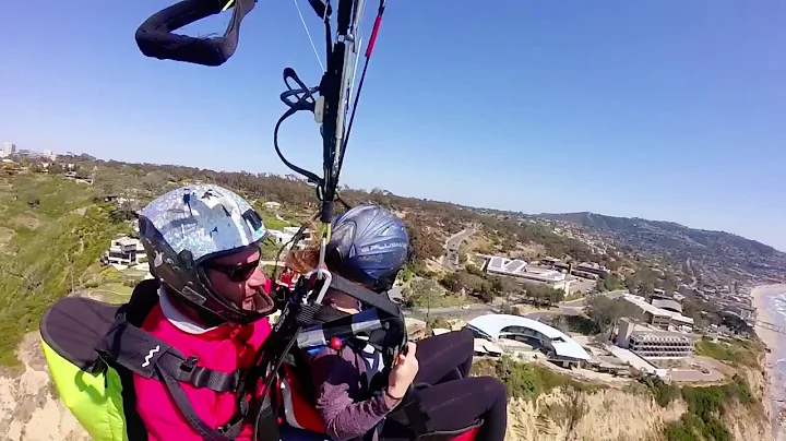 lynna martinez Paragliding at Torrey Pines Gliderp...