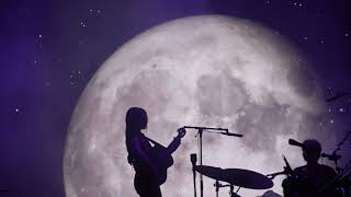 Phoebe Bridgers | Moon Song | O2 Apollo Manchester 24/07/22