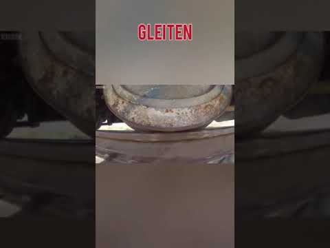 ماوظيفة الرمل في القطار