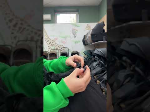 Конверт чехол для ног универсальный Love & Carry, Black, видео 1