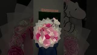 I ship! Etsy: Custombouquetsbya #snoopy #diy #rose #flowers #bouquet #eternalroses #smallbusiness