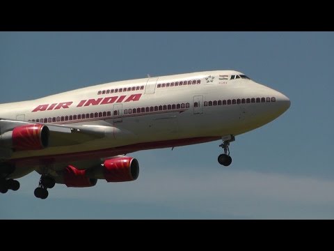Air India Boeing 747-400 Landing at Sydney Airport