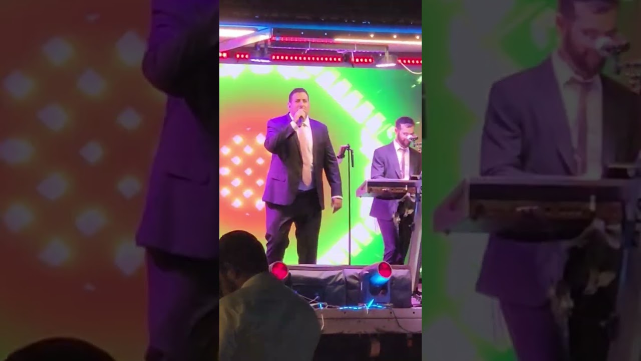 שמואל הררי מתוך הופעה על משאית השמחה באשדוד ...