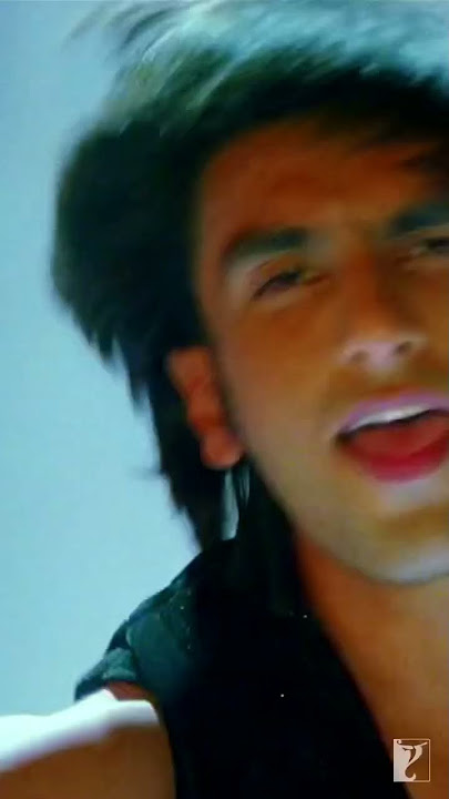 We're party ready | #dumdum #bandbaajabaaraat #ranveersingh #anushkasharma #dance #yrfshorts