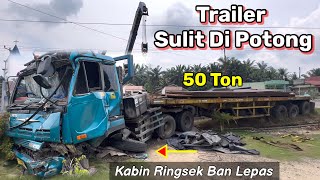 Sulit Evakuasi Trailer Kecelakaan Muatan 50 Ton