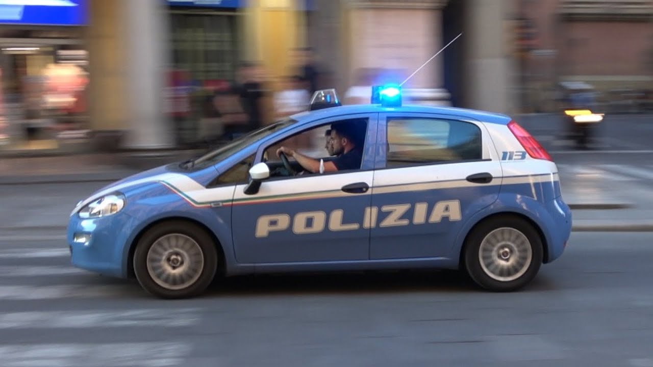 Polizia di Stato di Bologna 2x Fiat Punto in emergenza // 2x Fiat Punto ...