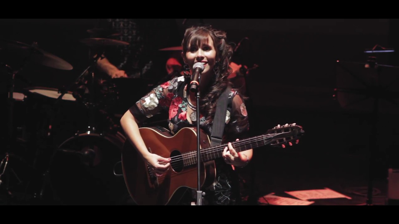 CAER SOBRE EL AIRE Marcella Ceraolo en vivo,  Sala Hugo Balzo - Auditorio Nacional del Sodre -