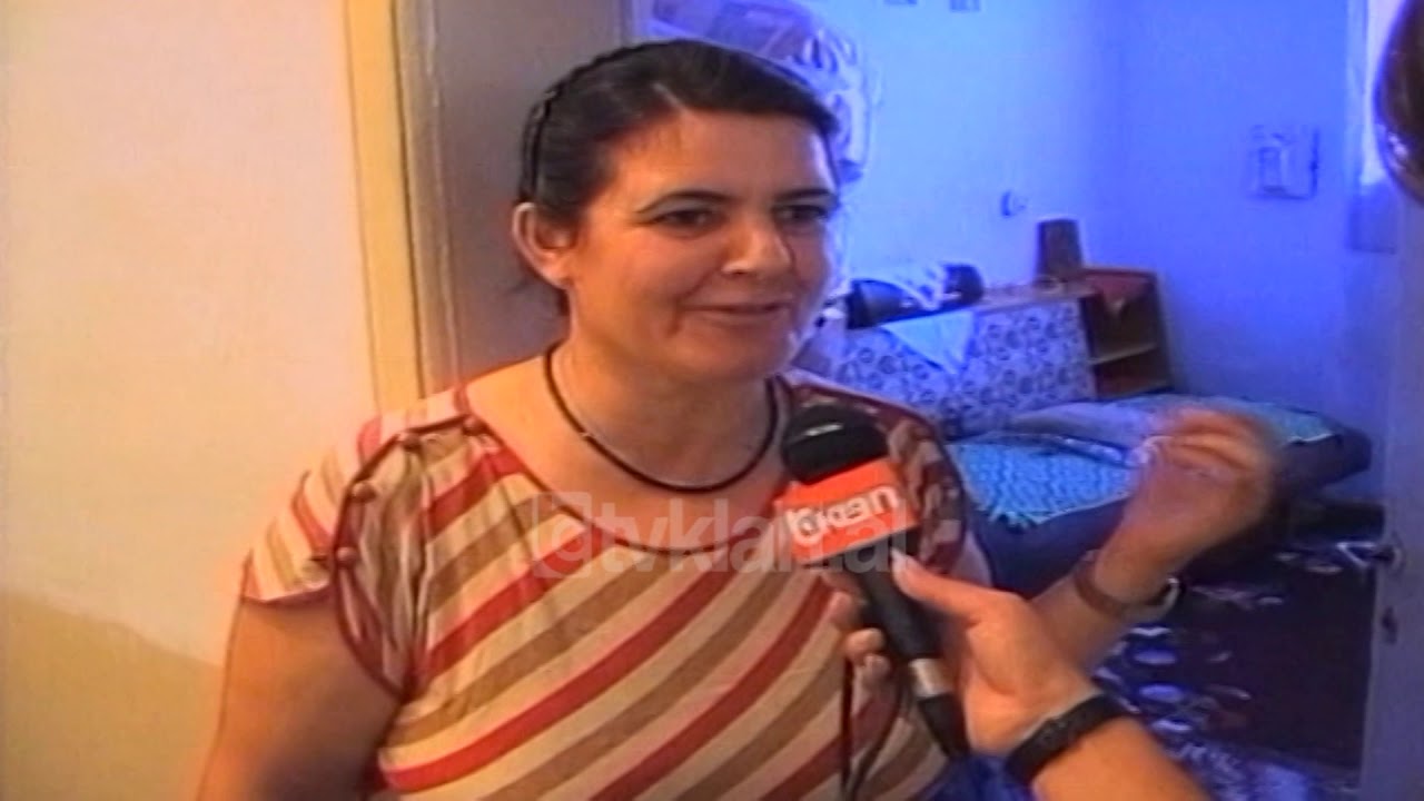 Ish-miniera e Valiasit kthehet ne shtepi banimi - (4 Shtator 2000)