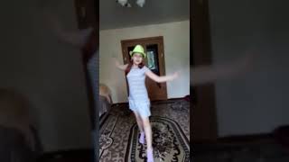 Степанец Алина   этюд на основе джаз танца лауреат 2й степени среди любителей