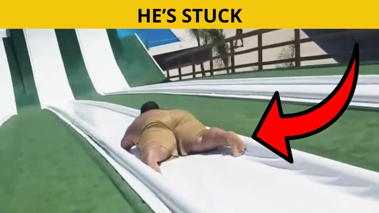 The Most Ridiculous Moments At Amusement Parks Caught On Camera