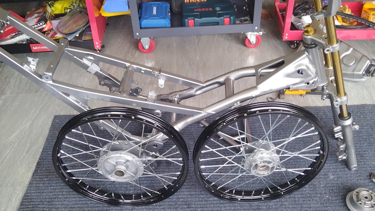 Osaki Racing Rim raider 150 new breed restoration|rimset|osaki spokes, apido rim - YouTube