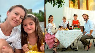 Татьяна Волосожар и Максим Траньков провели незабываемые летние каникулы с подросшими детьми в Сочи