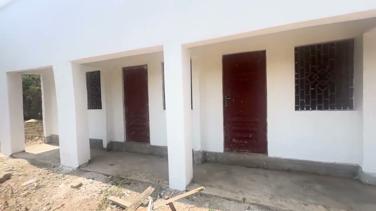 Kiwanja Kinauzwa Malimbe Chuoni ( Saut )