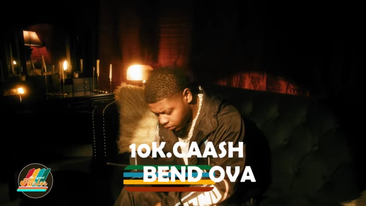 Guarda 10K Caash Performs “Bend Ova” | The Lyrical Parlor | Dallas Style su YouTube Guarda 10K Caash Performs “Bend Ova” | The Lyrical Parlor | Dallas Style su YouTube