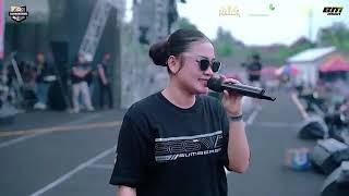 Download Lagu Lailla ayu . Cita dan air mata MP3
