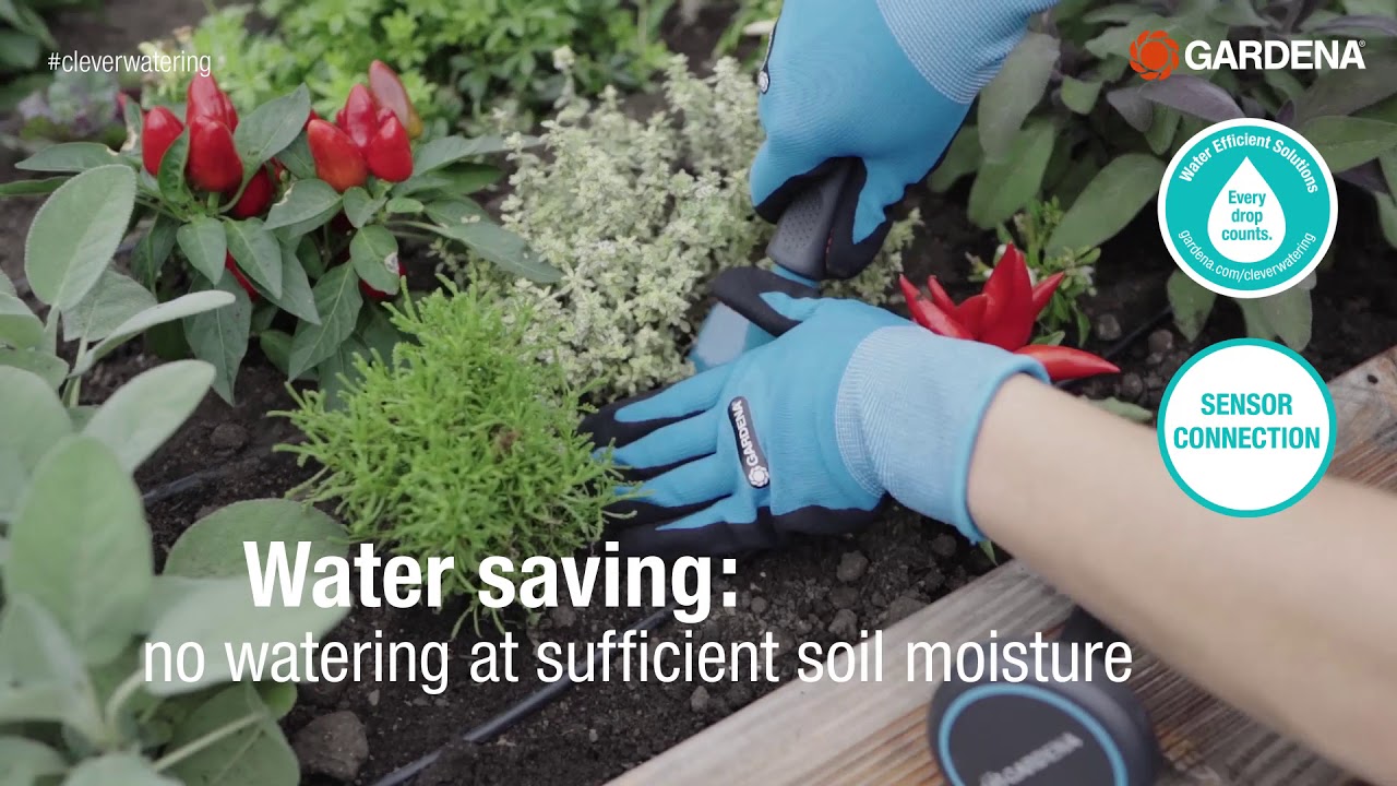 Gardena 1197 20 Water Distributor - YouTube