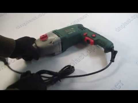 Дрель ударная SBM 1050T DWT